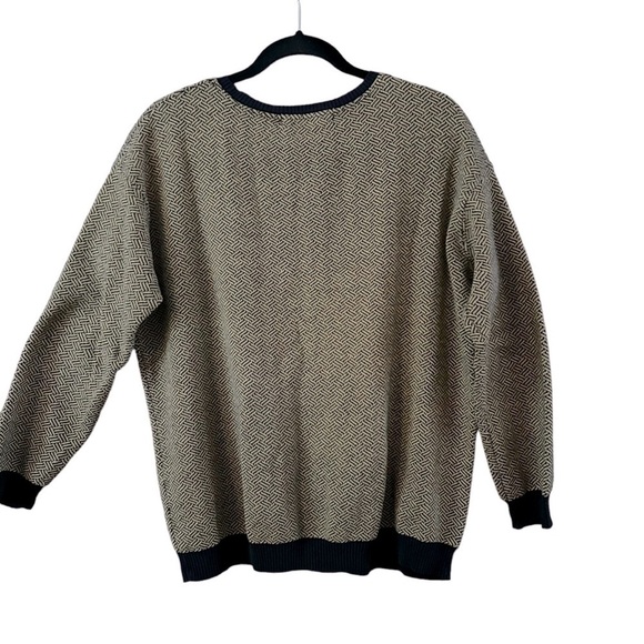 Zara Knit Tiger Crewneck Herringbone Sweater - Picture 4 of 10
